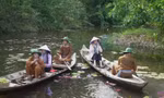 Khách du lịch miền Tây tăng mạnh 