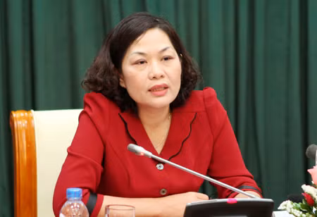 Bà Nguyễn Thị Hồng