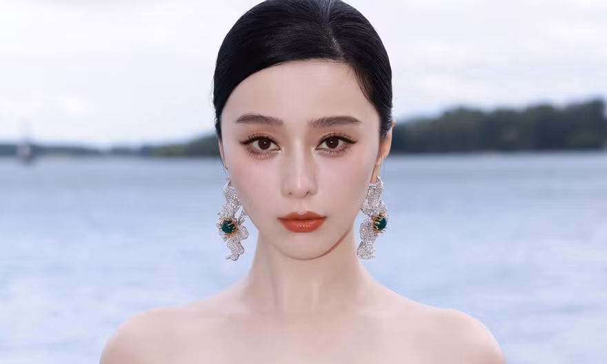 Phạm Băng Băng bị đòi nợ 