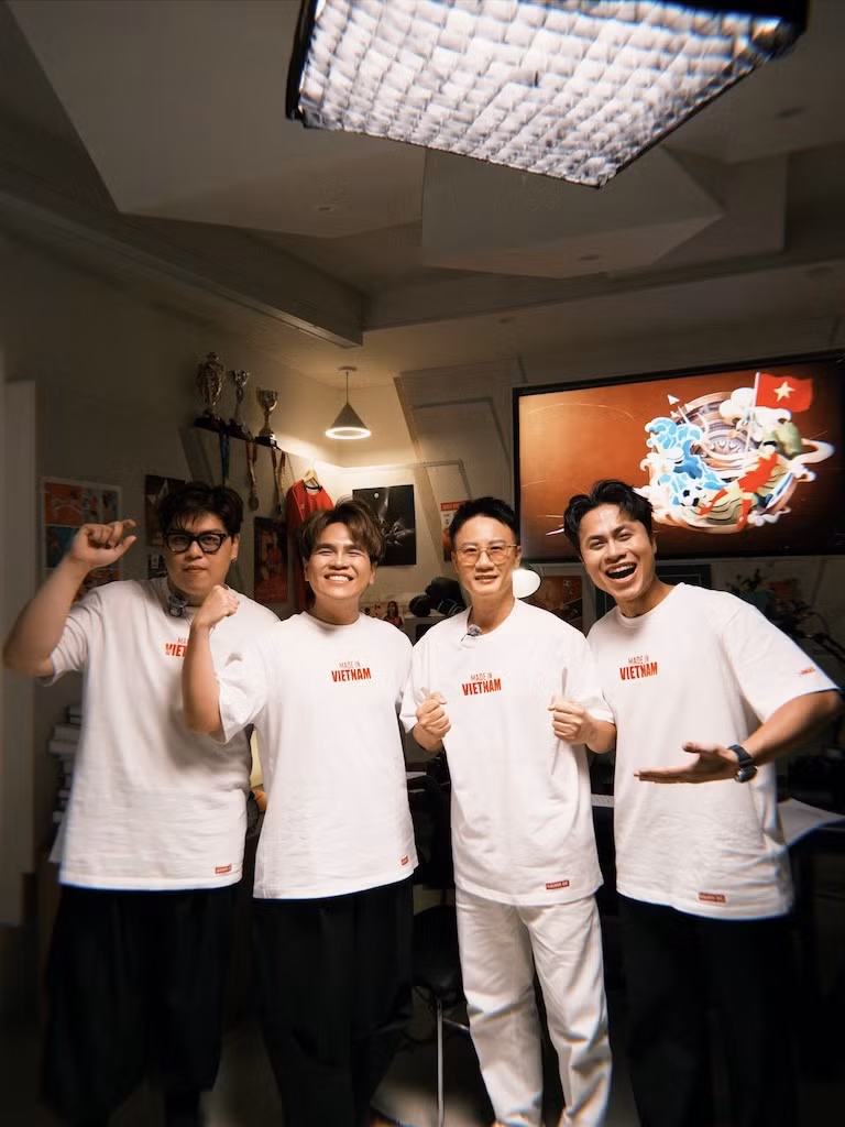 dtap-ca-si-hoang-bach.jpg