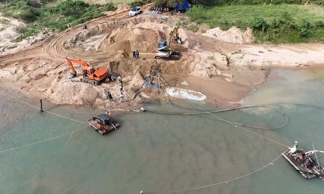 Công an Quảng Trị phá chuyên án ‘cát lậu’ quy mô lớn 