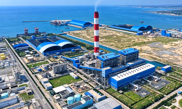 Bộ trưởng Công Thương kiểm tra các dự án tại Trung tâm Điện lực Quảng Trạch