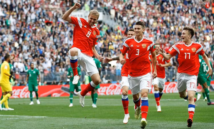 Nga không tham dự Olympic Tokyo và World Cup 2022