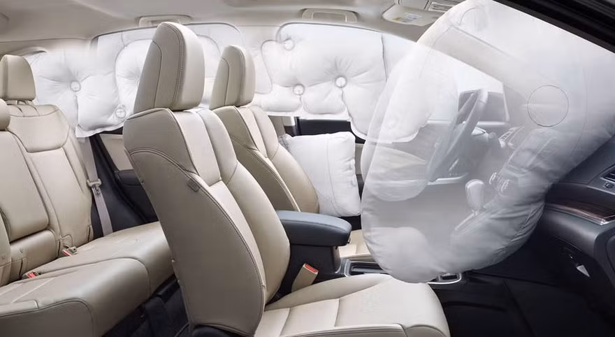 Triệu hồi xe của Ford do lỗi túi khí Takata.