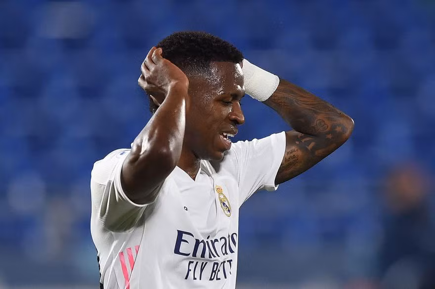 Real Madrid hụt hơi trên đường đua vô địch La Liga