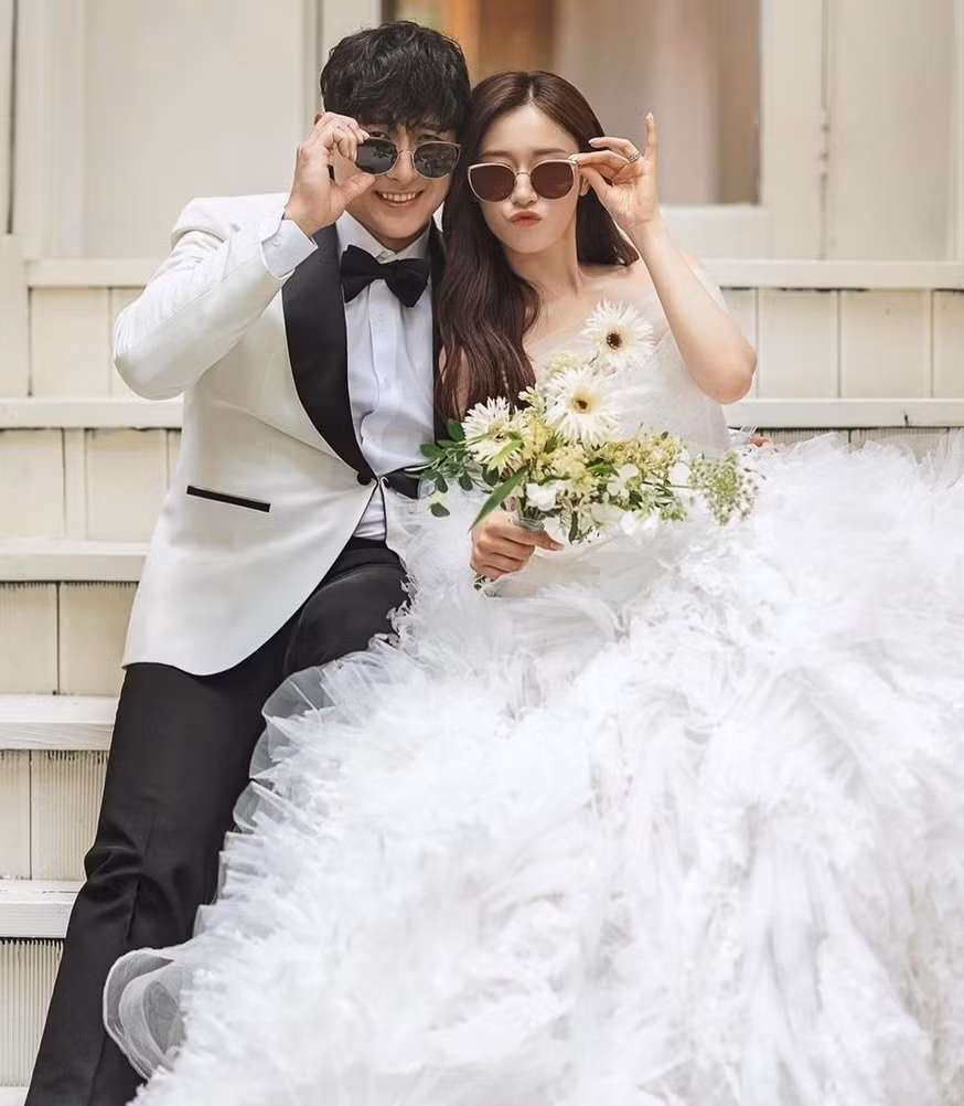 Sự nghiệp của Jiyeon gặp nhiều trắc trở, từng bị tẩy chay oan uổng, bên cạnh đó, chuyện tình cảm cũng không suôn sẻ.