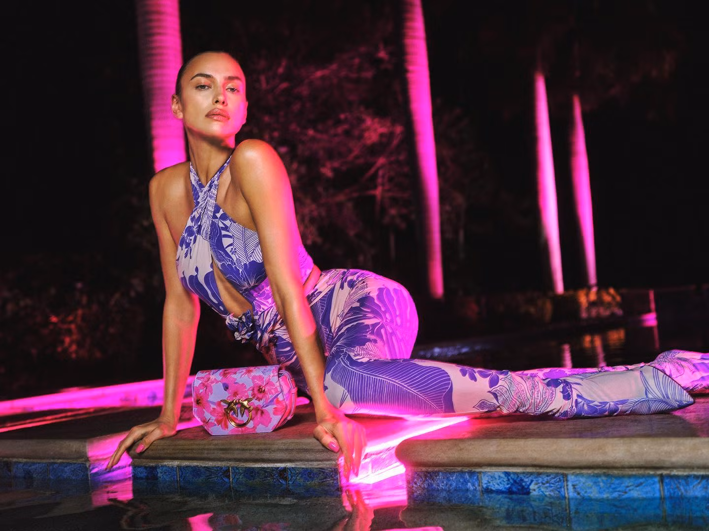 Irina Shayk được quan tâm nhiều hơn sau mối tình với Ronaldo.