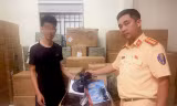 Hà Nội: Phát hiện xe tải chở gần 2.000 quạt, sạc điện không rõ nguồn gốc