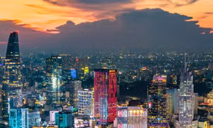 Sau cột mốc thu nhập trung bình cao của Việt Nam