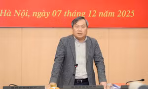Chủ tịch Hà Nội: Triển khai thiết bị bay tầm thấp phục vụ kinh doanh, vận chuyển
