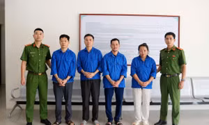 Triệt phá đường dây lừa đảo hơn 3.000 người đầu tư tiền số CVX