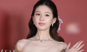Triệu Lộ Tư trở thành trò cười 