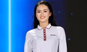 Sân khấu đặc biệt của 25 cô gái Hoa hậu Việt Nam 