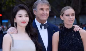 Lưu Đào bị sàm sỡ