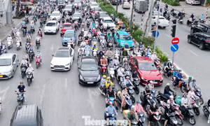 Hà Nội: Lộ trình cấm mô tô, xe máy chạy xăng tại 36 xã, phường