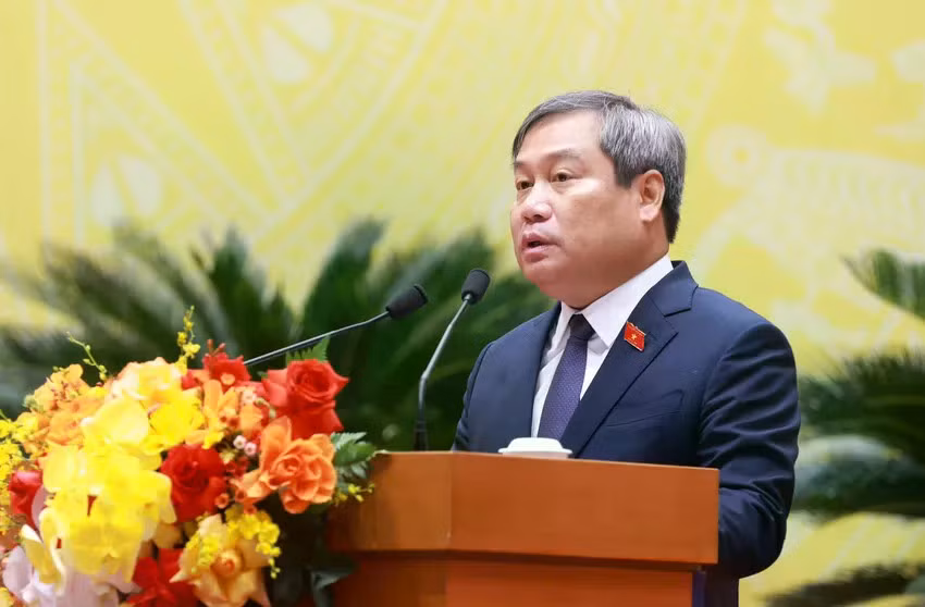 vu-dai-thang-chu-tich-ubnd-ha-noi-1757-4546.jpg