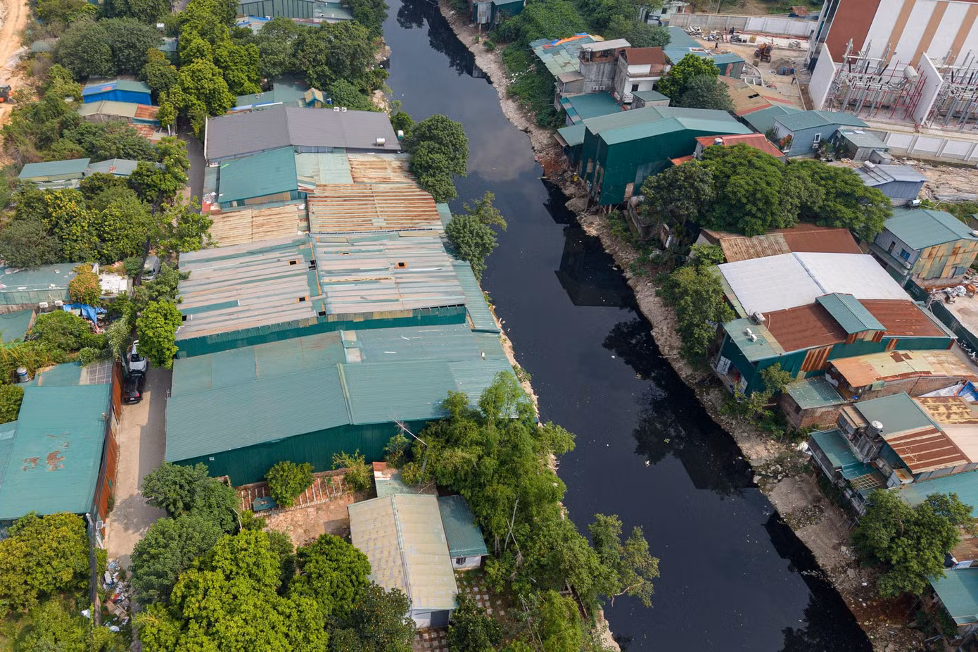 nhaxuong1.jpg