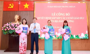 TPHCM: Hàng loạt trường bổ nhiệm hiệu trưởng, hiệu phó mới sau sắp xếp trường học