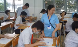 Học sinh TPHCM trong kỳ thi tuyển sinh vào lớp 10