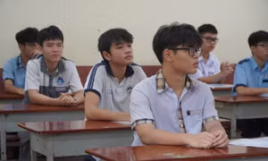 Vì sao TPHCM không công bố điểm chuẩn cùng lúc với điểm thi lớp 10?