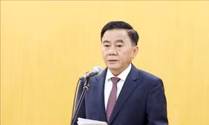 Ông Trần Cẩm Tú giữ chức Thường trực Ban Bí thư