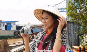Du khách thích thú 'đổi gió' ở Cồn Sơn 