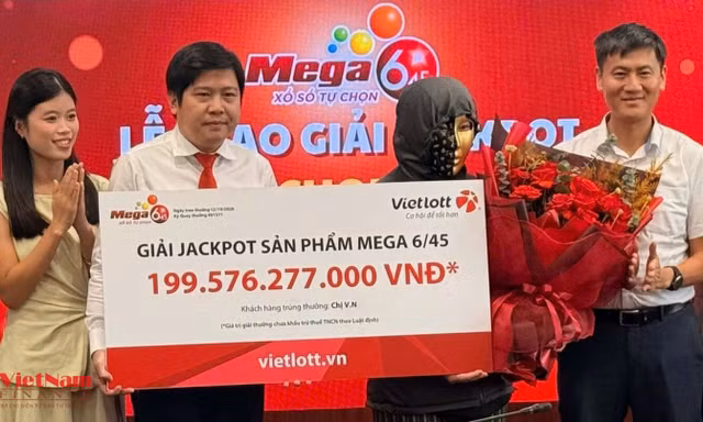 Người phụ nữ An Giang trúng Vietlott gần 200 tỷ đồng