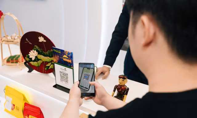 Công dân Việt Nam được thanh toán bằng mã QR ở nước nào? 
