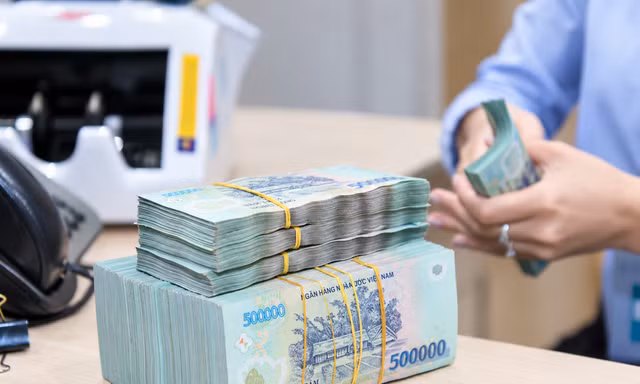 Có 1 tỷ đồng gửi ở đâu lãi suất cao, nhiều quà tặng? 