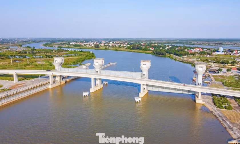 Công trình ngăn mặn, giữ ngọt lớn nhất miền Trung