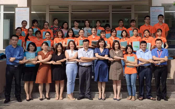 Trường ĐH Kinh tế và QTKD phối hợp với ICAEW khai giảng khóa học Kế toán Tài năng