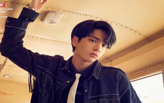 Ngoài Ji Hoon (Wanna One), thì V (BTS) còn có một cậu fanboy đáng yêu không kém