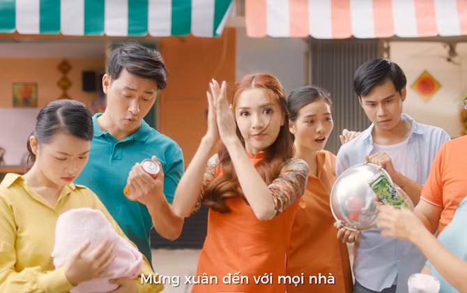 “Chuyện cũ bỏ qua" mãi không hết hot, hội Youtuber đang nhiệt tình soi!