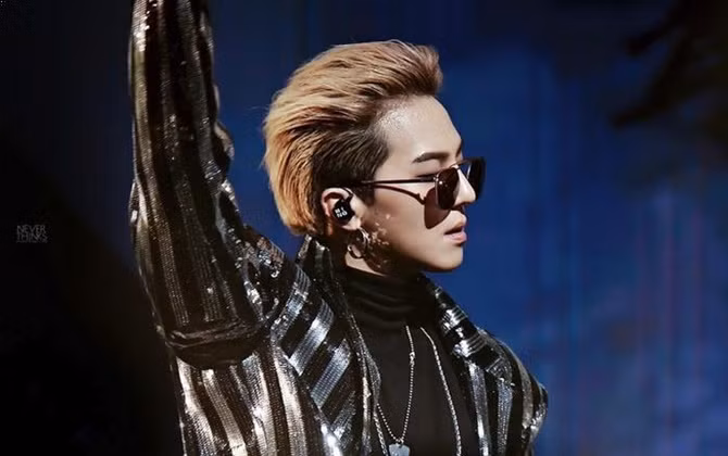 Tuổi còn rất trẻ nhưng Song Mino (WINNER) đã có nỗi lo như một ông già