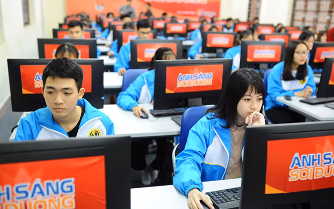 Khơi dậy lý tưởng, đạo đức cách mạng trong thế hệ trẻ