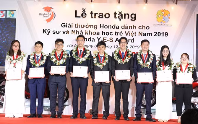 Lễ Trao tặng Giải thưởng Honda Y-E-S lần thứ 14