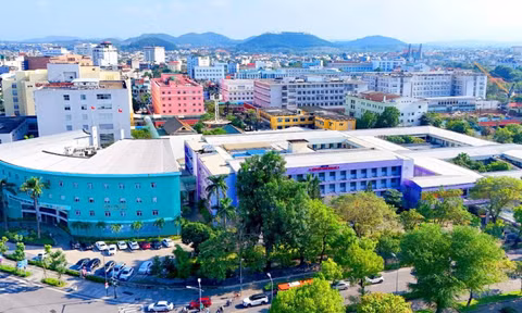 Công ty Việt Mỹ trúng 8 gói thầu hơn 256 tỷ đồng tại Bệnh viện Trung ương Huế