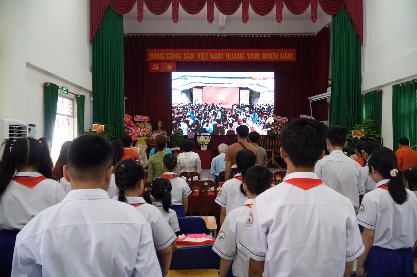Thủ tướng Lê Minh Hưng: Muốn đất nước mạnh, cần có con người giỏi ảnh 34