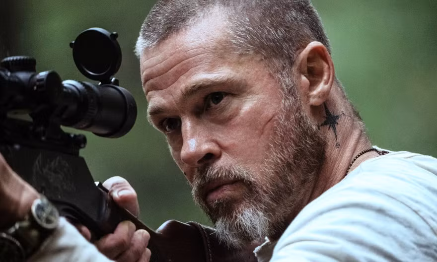 Brad Pitt bị lấn át