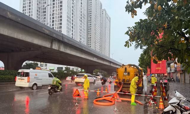 Hà Nội thông tin về các điểm úng ngập sau trận mưa lớn