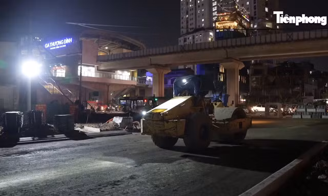 Hà Nội xuyên đêm thi công đường Vành đai 2,5 kịp thông xe vào ngày 10/10