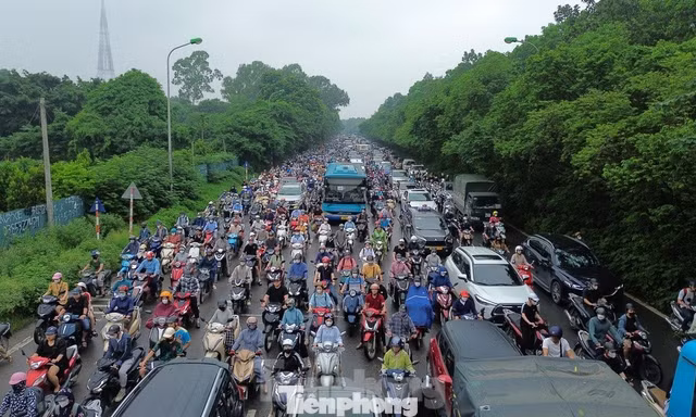 Hà Nội sửa đồng loạt 4 cây cầu 