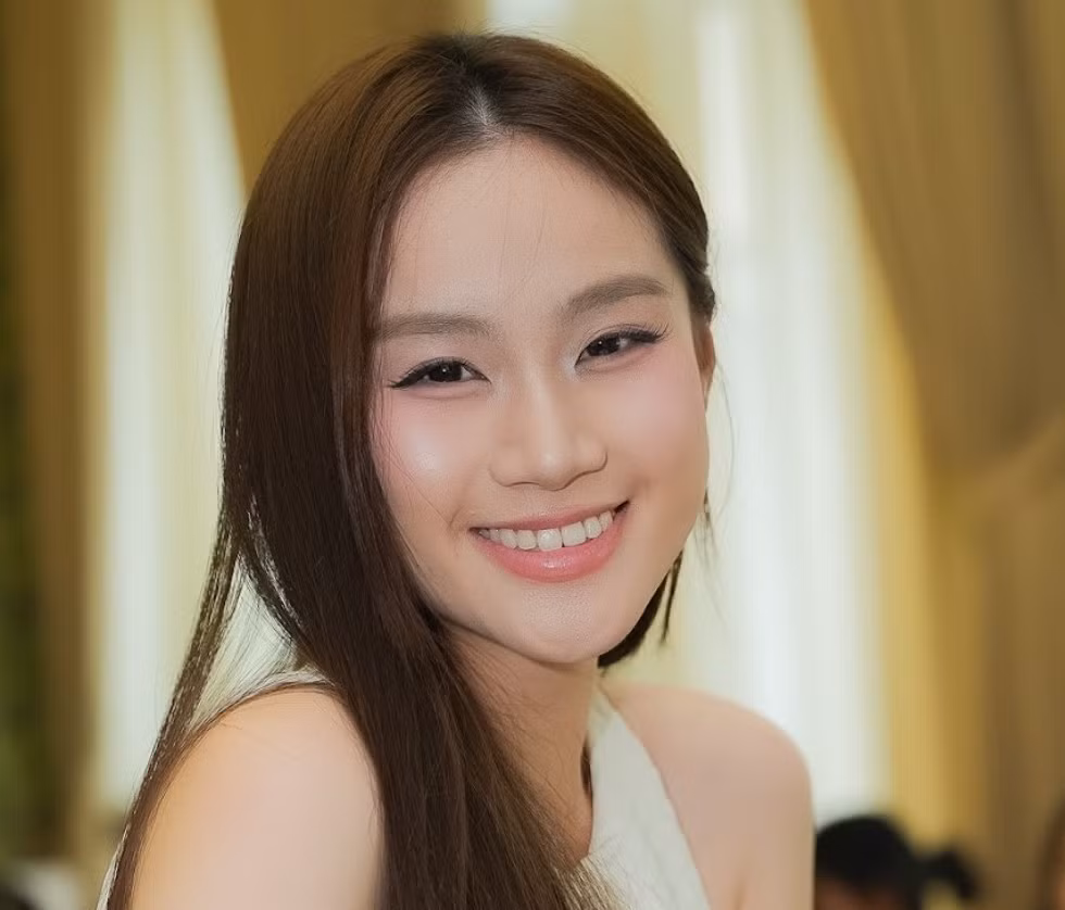 Nữ sinh Học viện Hàng không Việt Nam 4 kỳ nhận học bổng liên tiếp