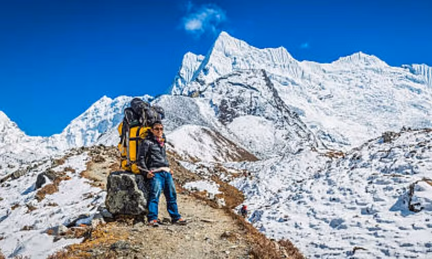 sông băng ở Himalaya mang ý nghĩa linh thiêng với nhiều cộng đồng địa phương. 