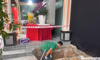 Di dời tạm thời bia tưởng niệm ở công viên Lê Thị Riêng để mở rộng tìm kiếm hài cốt liệt sĩ