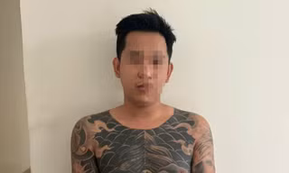 Cảnh sát đón lõng đường ra cửa khẩu, bắt nghi phạm vụ giết người ở Lâm Đồng 