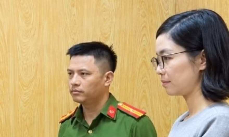 Phó giám đốc ngân hàng dụ quen gửi tiết kiệm rồi chiếm đoạt 6,5 tiền tỷ đồng