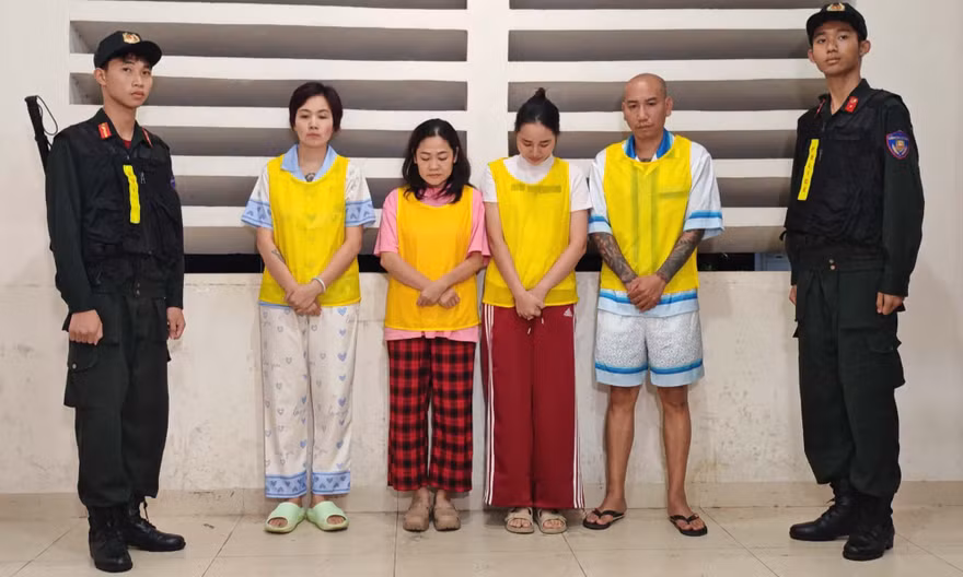  Nóng: Khởi tố vợ chồng Phú Lê 