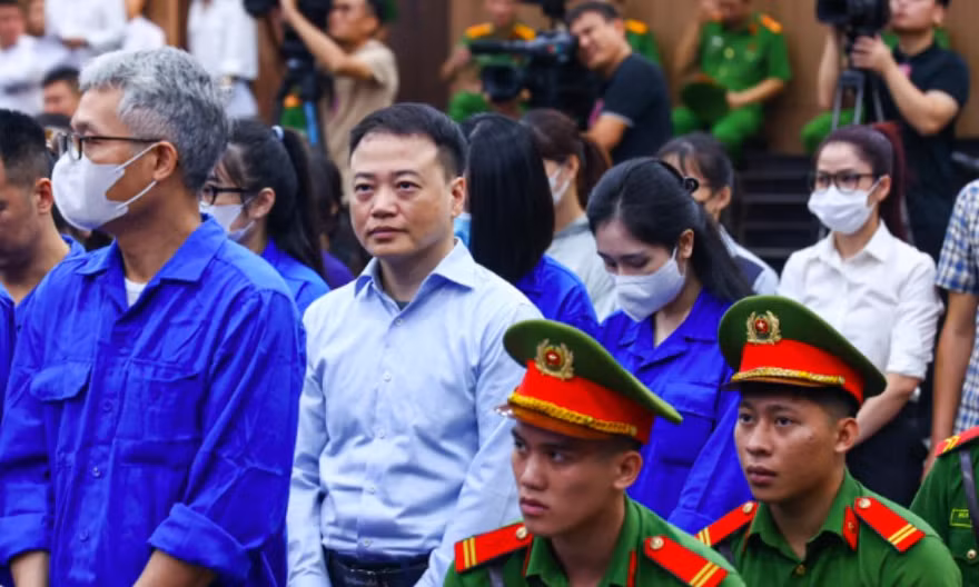 Hai nữ trợ thủ giúp Shark Bình vận hành hệ thống rửa tiền, đối phó cơ quan điều tra