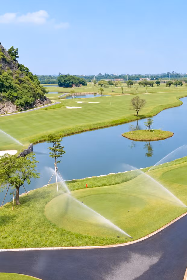 Tiền Phong Golf Championship 2026: Hai sân golf, hai hành trình giữa miền di sản 